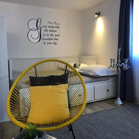 Studio Apartman Providence 希贝尼克 外观 照片
