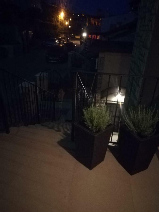 Studio Apartman Providence 希贝尼克 外观 照片